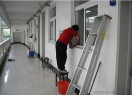 地板打蠟全方位指南 從開荒保潔到供應批發價格解析